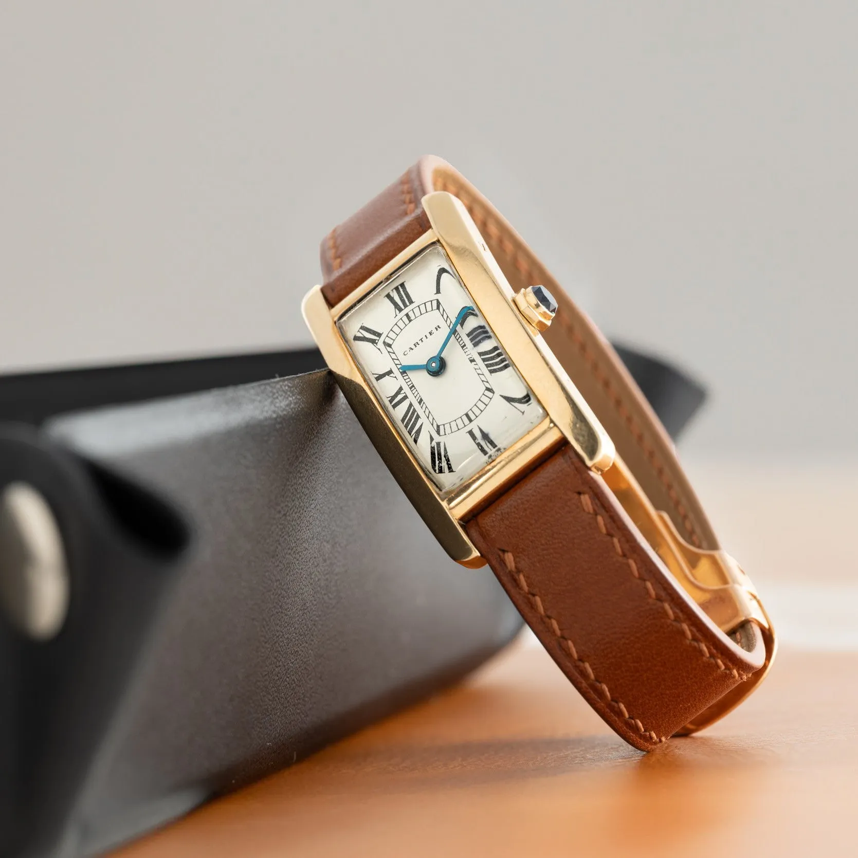Cartier Tank Cintrée Ladies