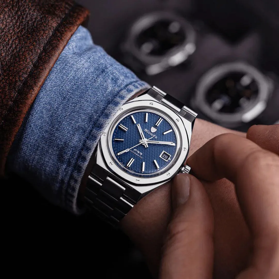 F77 - Blue With Date