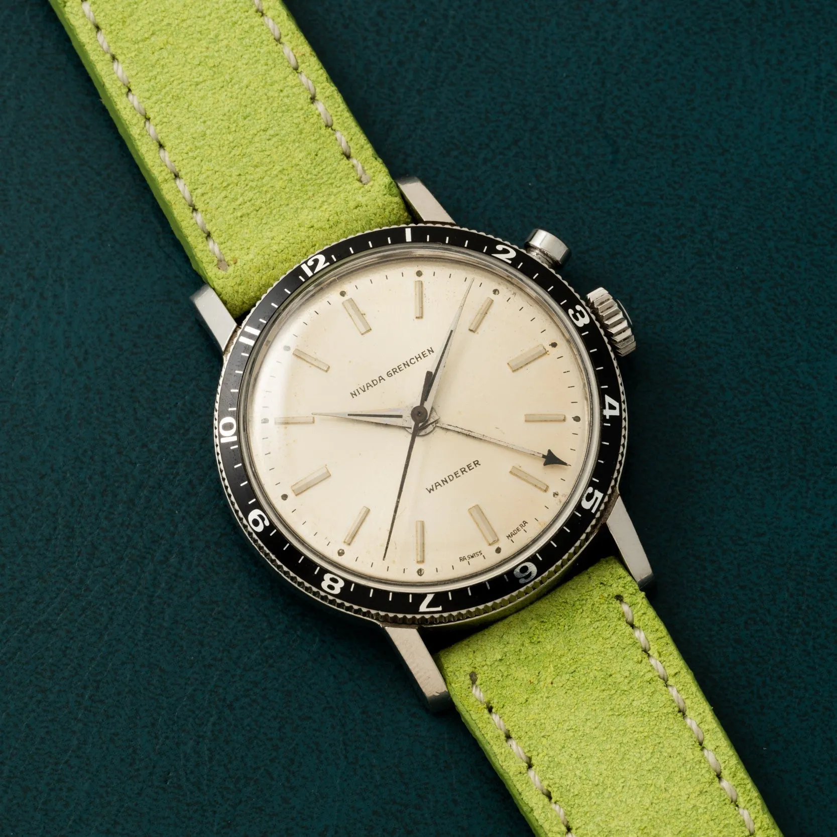 Nivada Grenchen Wanderer Alarm