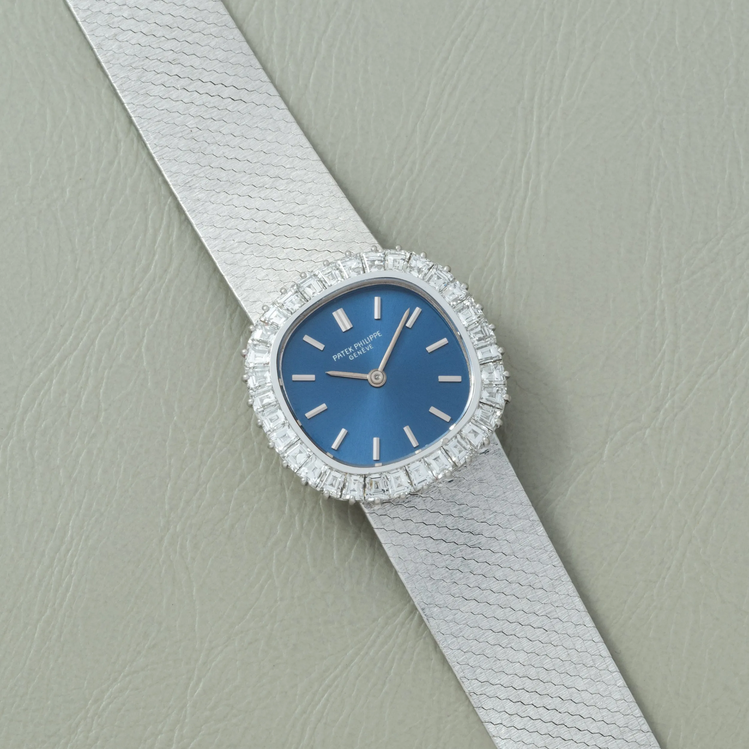 Patek Philippe Ellipse Ladies Dress Watch