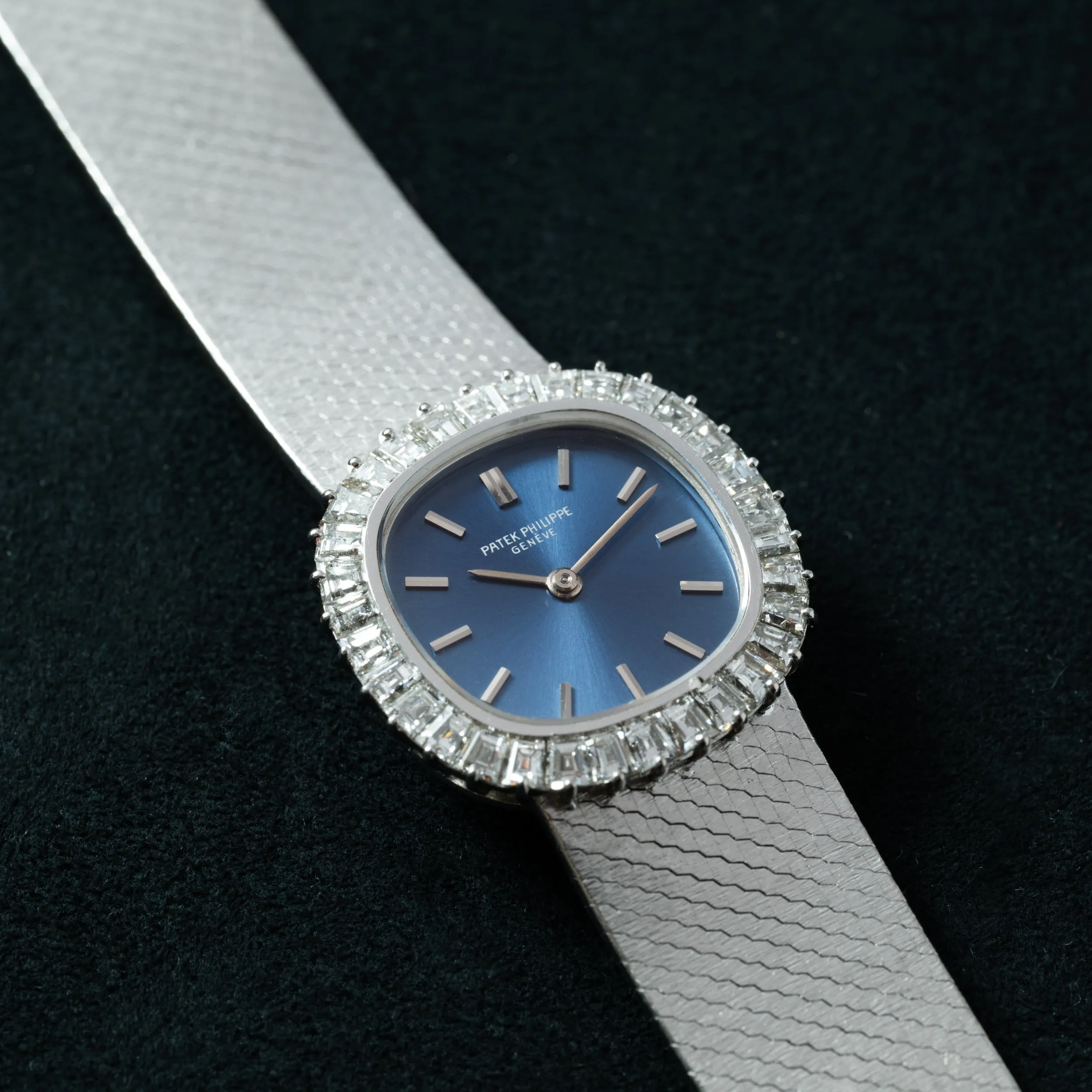 Patek Philippe Ellipse Ladies Dress Watch