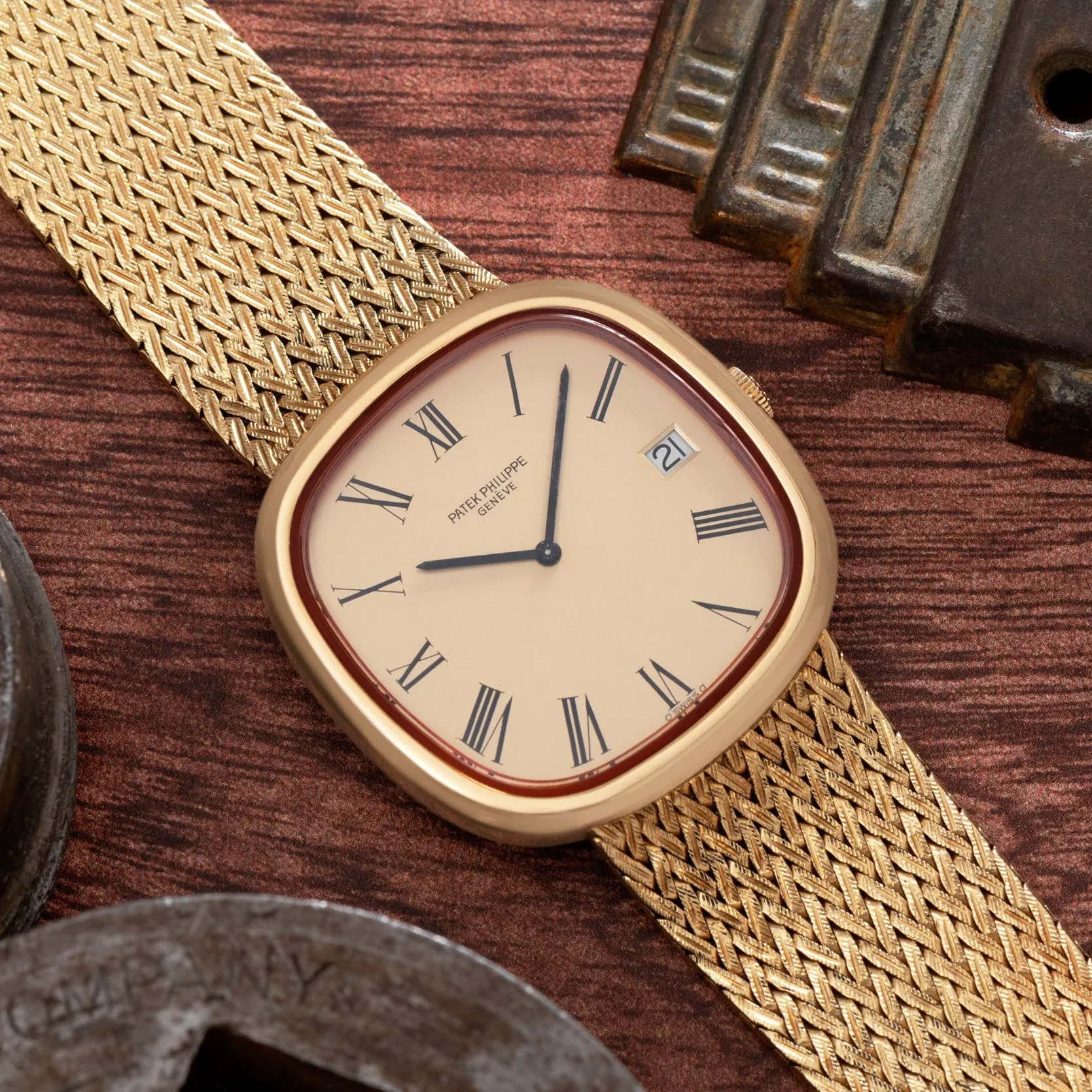 Patek Philippe Ellipse 'TV Case'