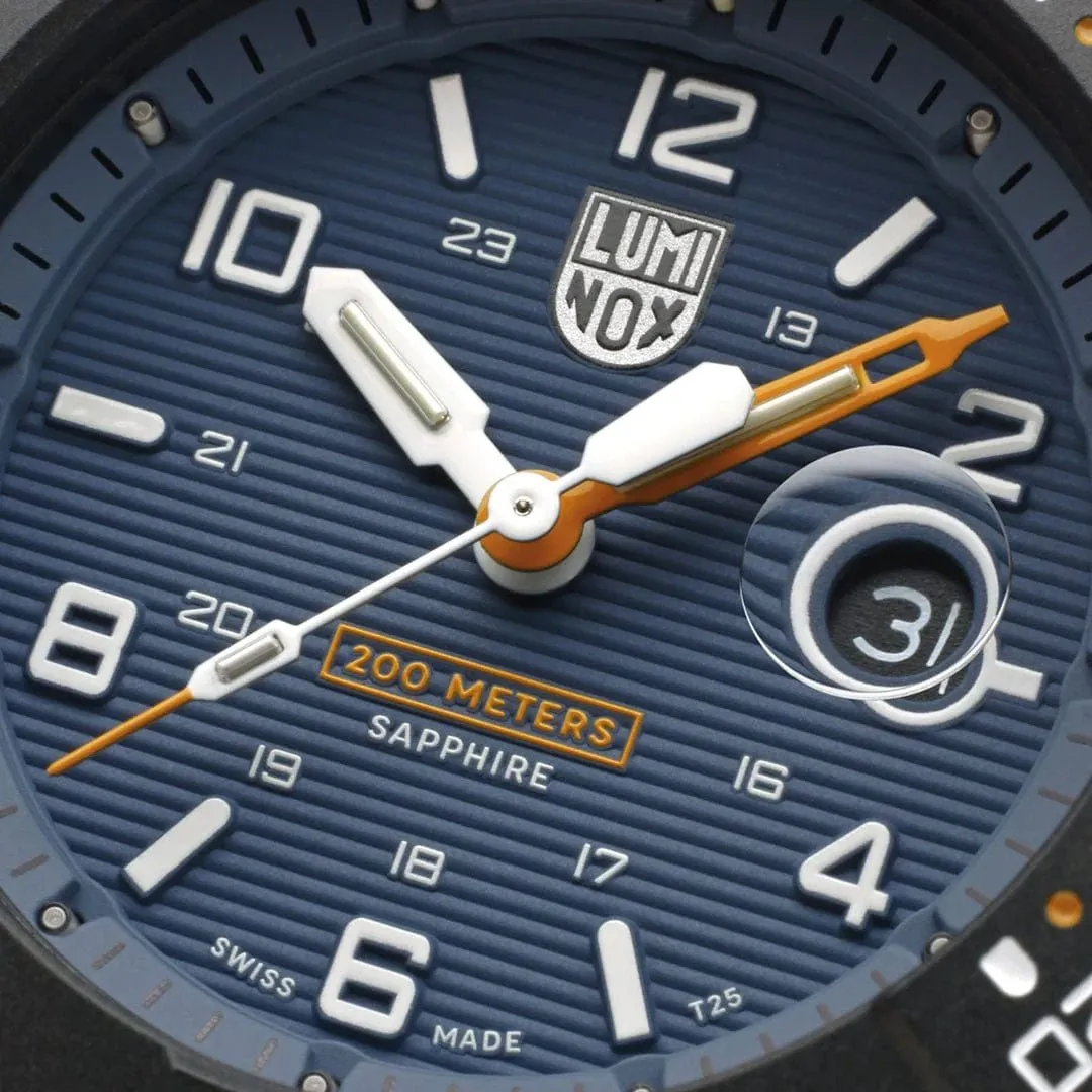 Special Edition Luminox Navy SEAL Foundation CARBONOX Blue Dial Black Rubber Strap Date Divers Quartz Mens Watch XS.3602.NSF