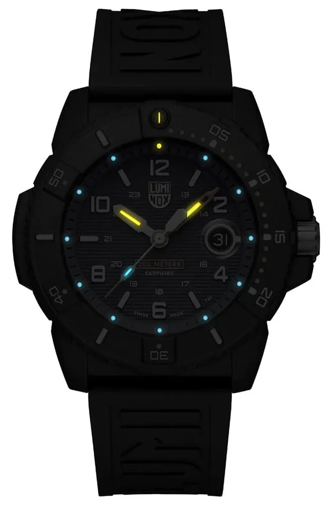 Special Edition Luminox Navy SEAL Foundation CARBONOX Blue Dial Black Rubber Strap Date Divers Quartz Mens Watch XS.3602.NSF